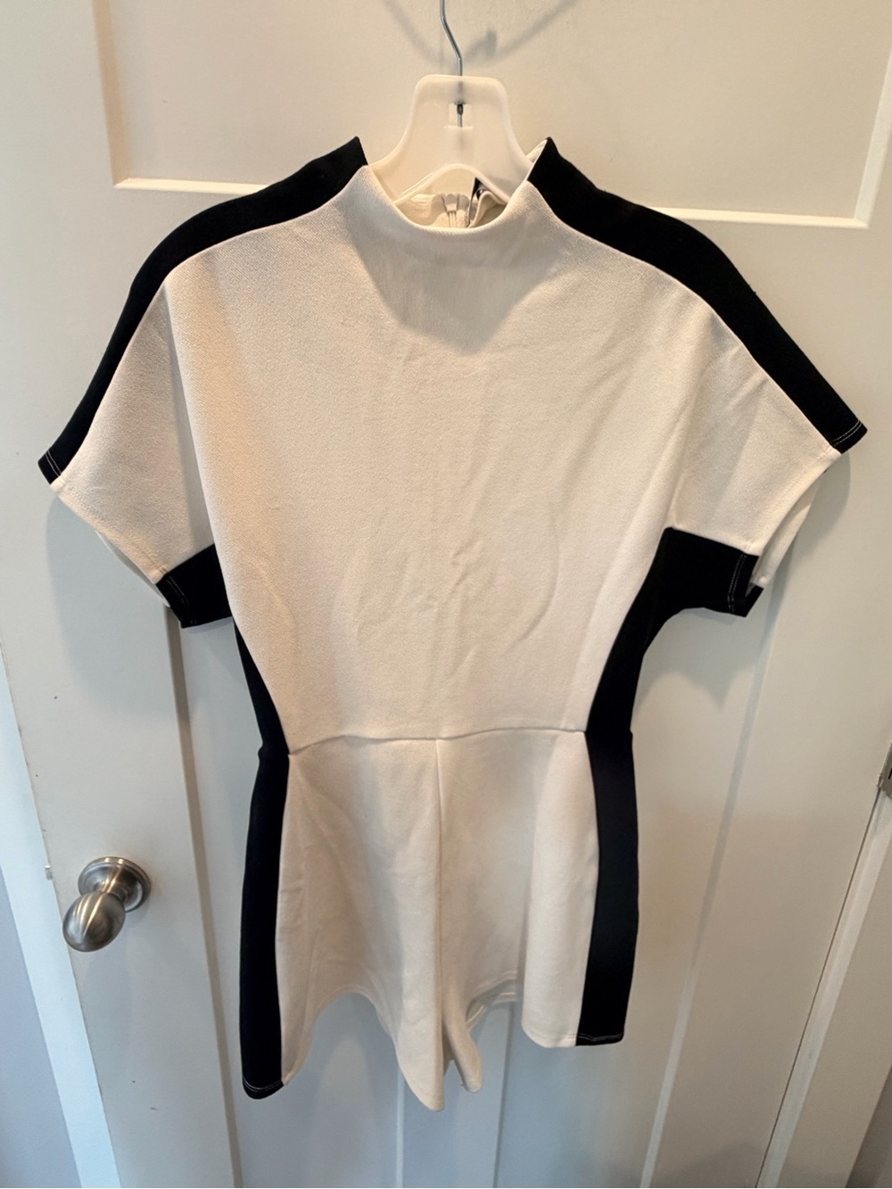 Urban Outfitters Medium Black Ivory Colorblock Mock Neck Romper